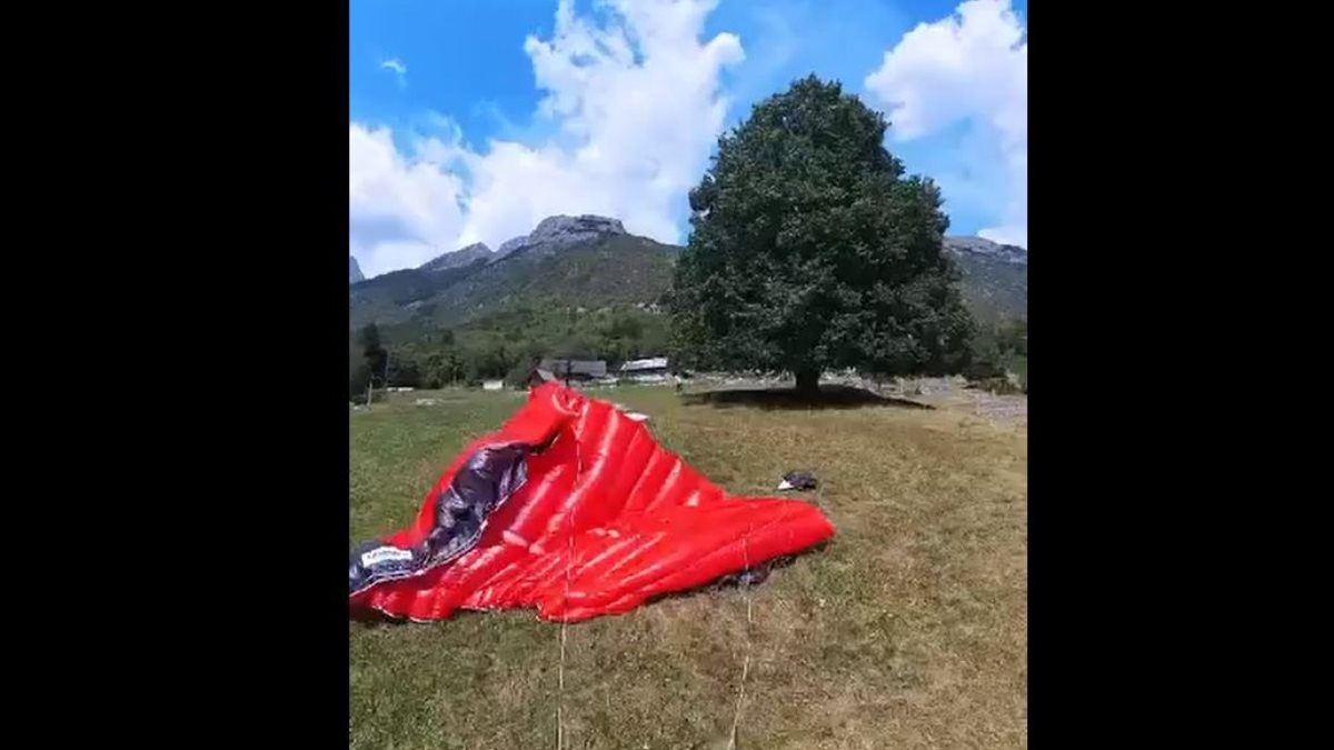 (VIDEO) S padalom pristal na njivi in nepričakovano naletel na jeznega domačina