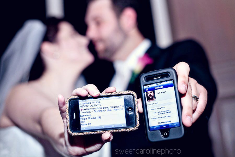 Dokler ni uradno na Facebooku, ne obstaja