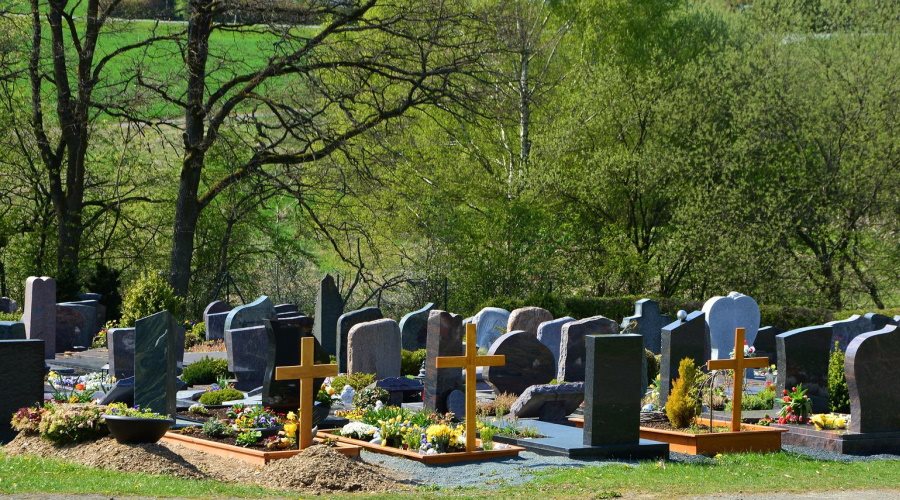 V Zabačenem prvič obeležujejo dan spomina na žrtve komunizma - od vlade niso dobili nobenih navodil