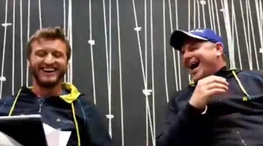 VIDEO -> Deželakov dnevnik #4: V ŽIVO odgovarjal na Facebook vprašanja podpornikov