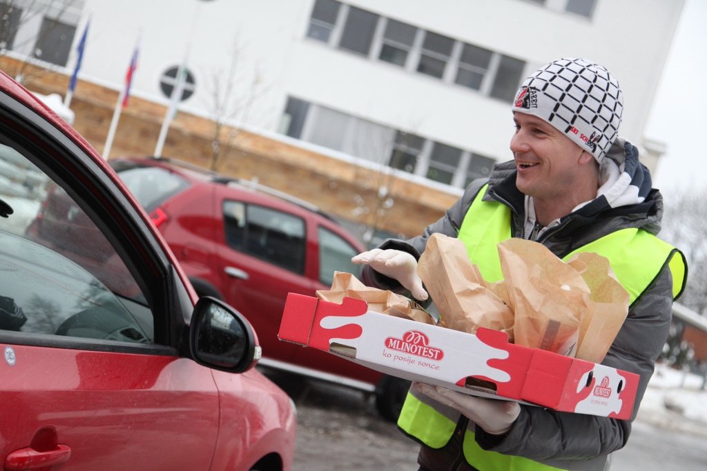 Največja pustna malica v Sloveniji