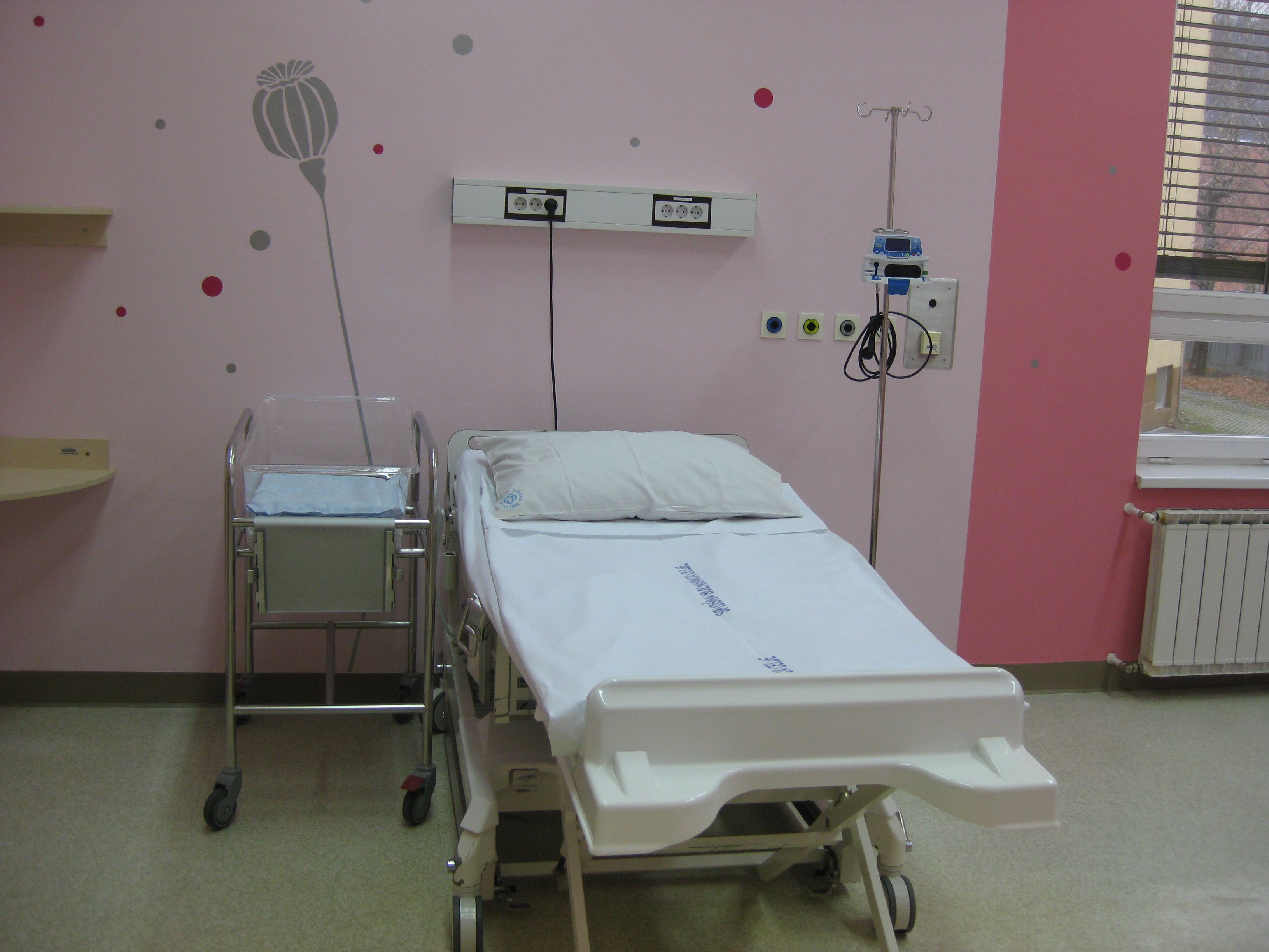 Porodi v celjski porodnišnici