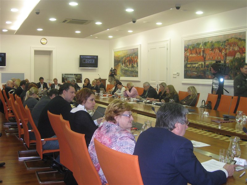 Svetnik razburil župana