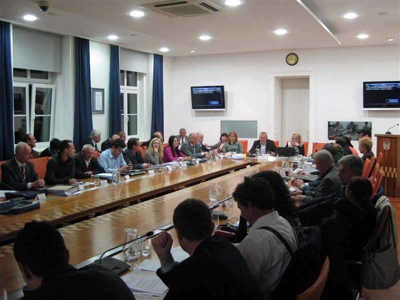 Nizki prilivi