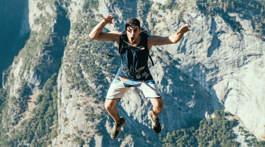 Štirim slovenskim plezalcem uspel velik podvig! Vrh so osvojili brez zaščitne maske!